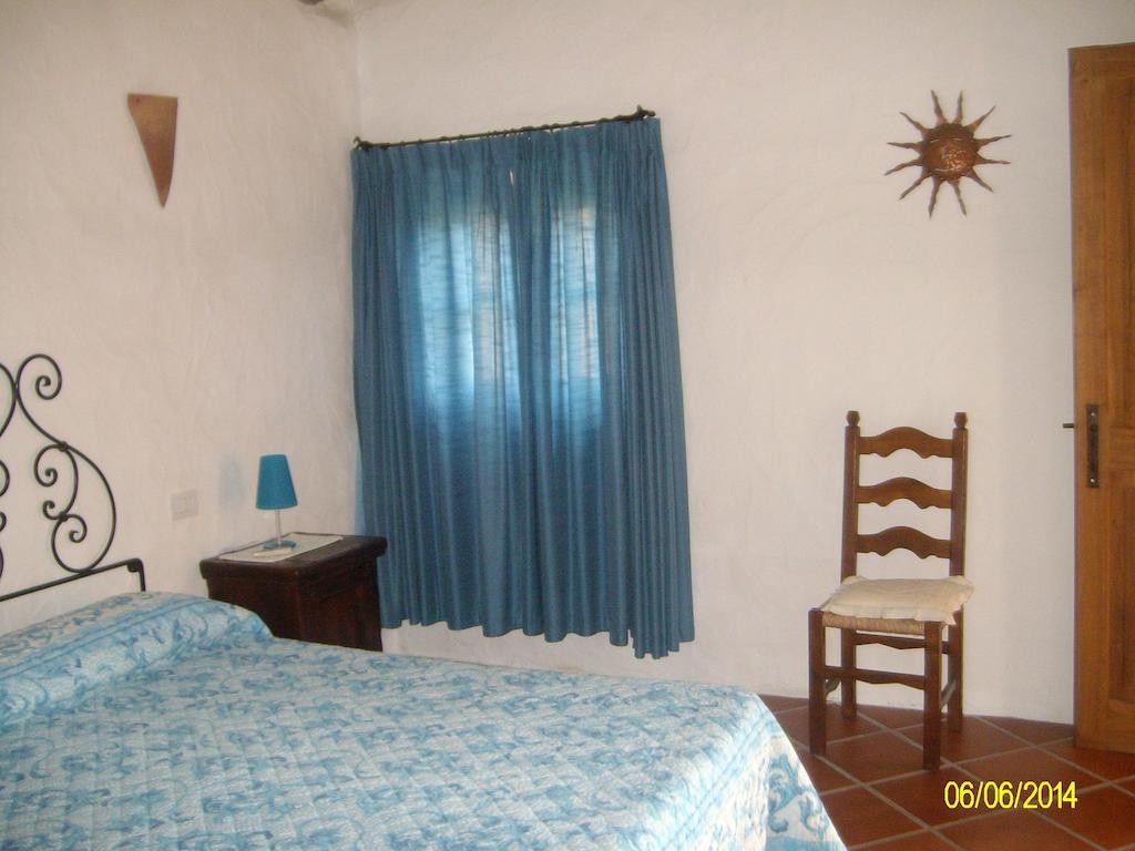 Agriturismo Spridda Bed and Breakfast Arzachena Værelse billede